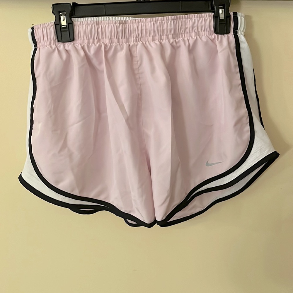 Nike Tempo Shorts. Light pink, XL.